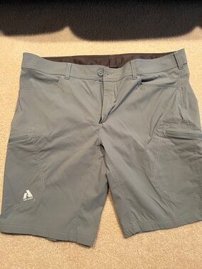 Men’s Eddie Bauer -First Ascent Nylon Shorts -Size 44 - EC